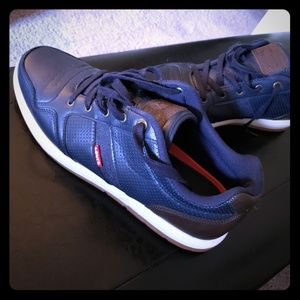 Levi's sneakers